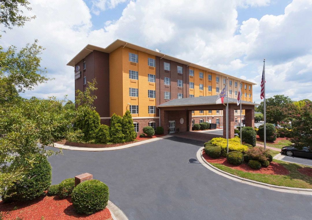 Comfort Suites Pineville - Ballantyne Area