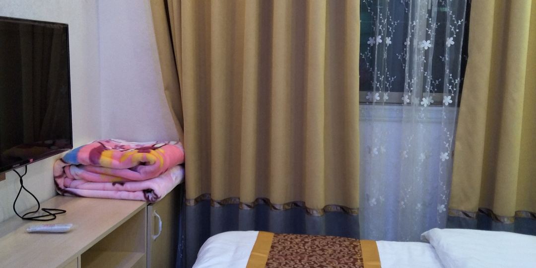 雅洁特馆