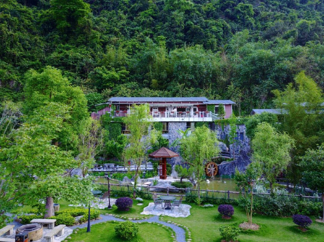 Mountain Lake Villa