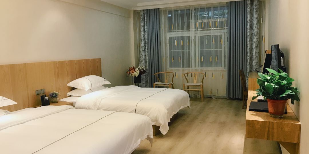 竹山堵东源名居