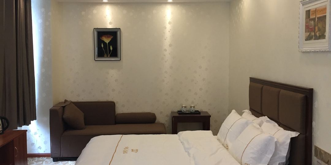 左贡热赞大酒店