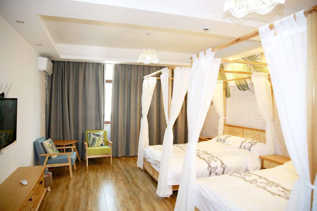 Double Dragon Bay House(Daishan Salon Beach Store)