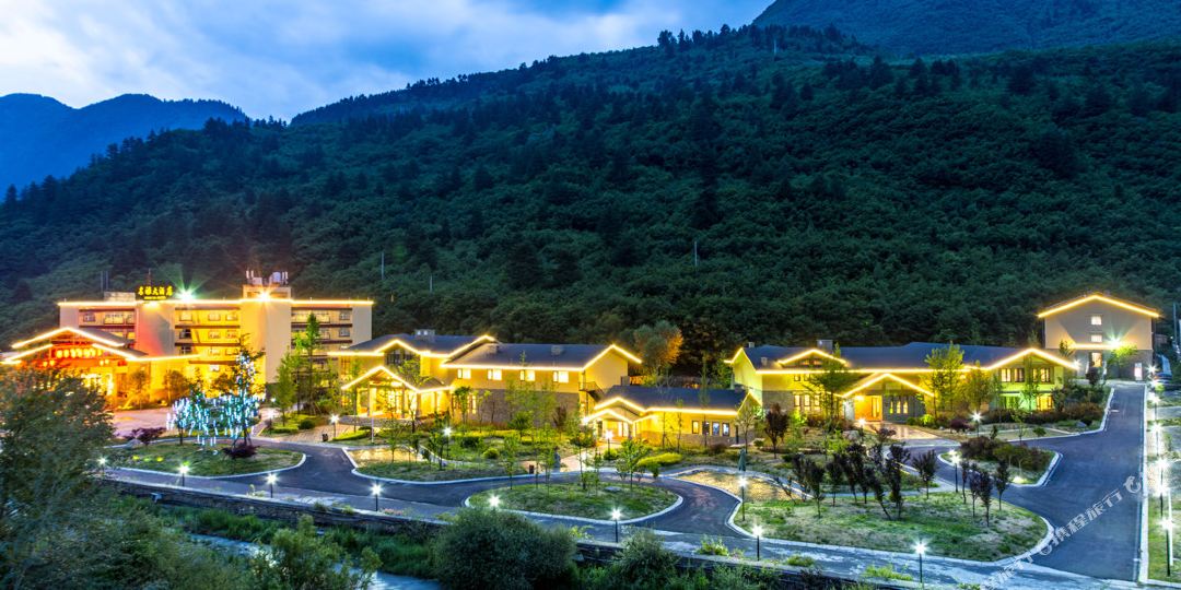 九寨沟名雅大洒店