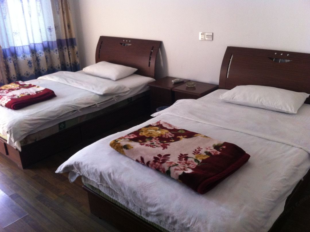 Shanghai Jiayi Inn