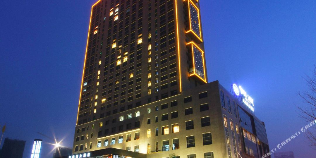 江苏天鹅湖国际大九点(上海路店)