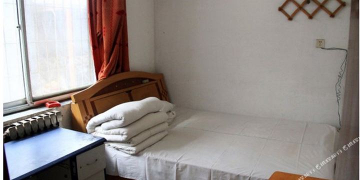 鑫泰宾馆(济南齐鲁医院趵突泉店)