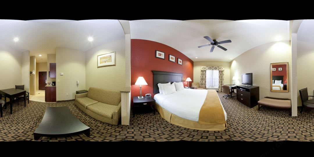 Holiday Inn Express & Suites Clinton