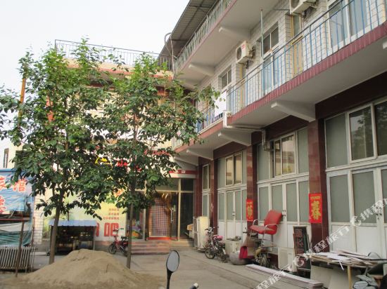 涿州鸿达兴旅馆