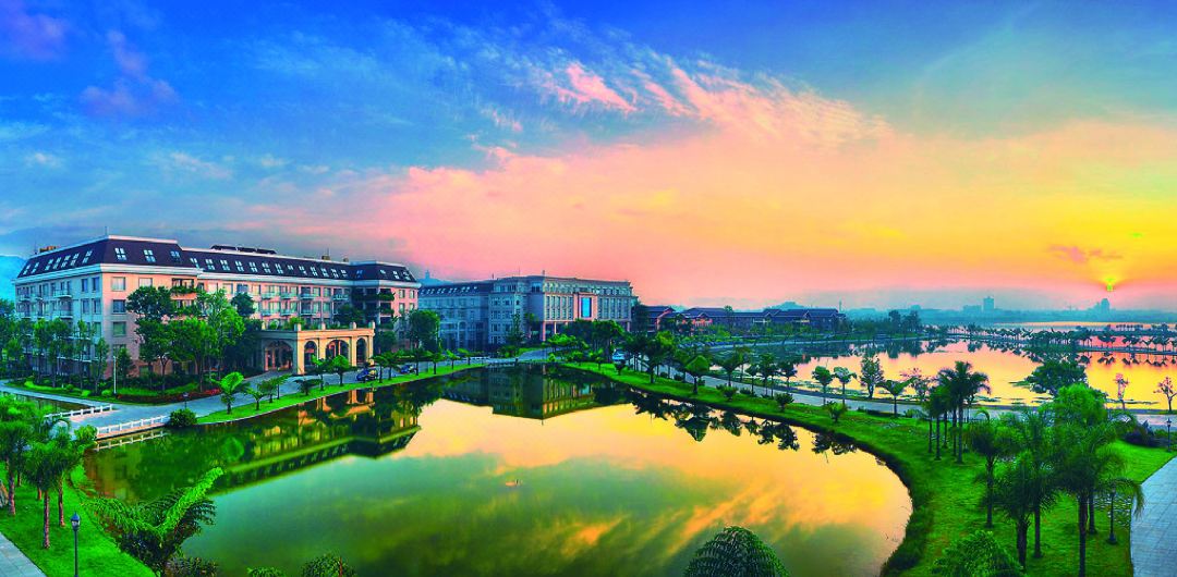 Huquan Resorts & Spa
