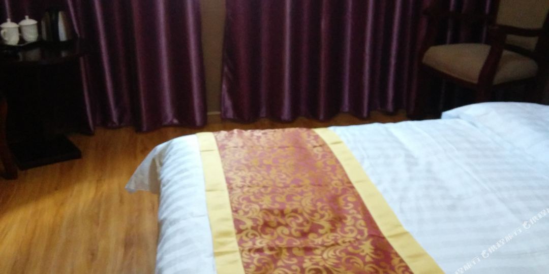 阿坝松潘鸿翔宾馆