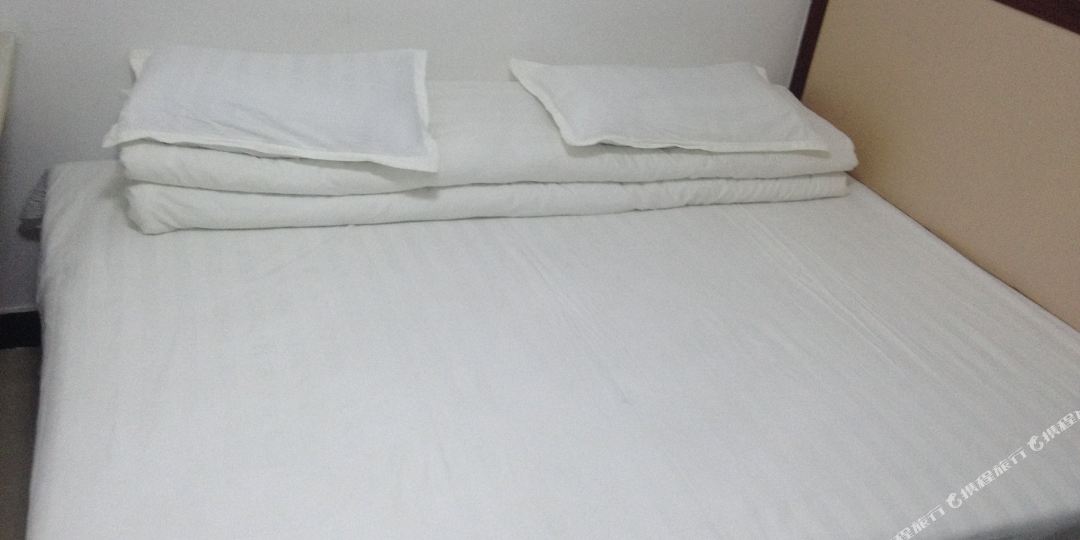 大连龙江快捷旅馆