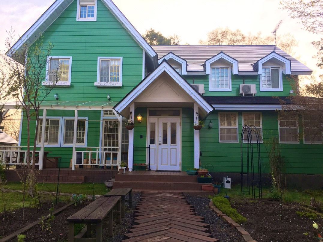 เพนชั่น คอตตอนเทล