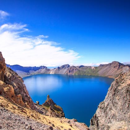 五大连池+伊春+同江+抚远+珍宝岛+绥芬河+东宁+珲春+延吉+长白山+哈尔滨12日11晚私家团 五大连池+伊春+同江+抚远+珍宝岛+绥芬河+东宁+珲春+延吉+长白山+哈尔滨12日11晚私家团