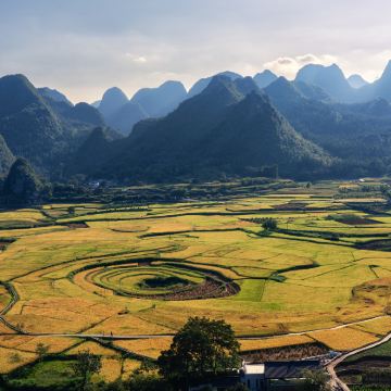 昆明+南恩瀑布+建水+元阳+蒙自+普者黑景区+罗平+东川红土地+元谋10日9晚跟团游 昆明+南恩瀑布+建水+元阳+蒙自+普者黑景区+罗平+东川红土地+元谋10日9晚跟团游