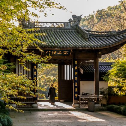 杭州宋城+灵隐飞来峰景区+西湖4日3晚私家团 杭州宋城+灵隐飞来峰景区+西湖4日3晚私家团