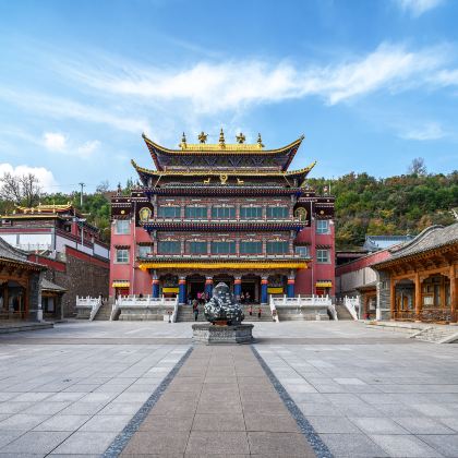 西宁+塔尔寺+金银滩景区+青海湖景区+彩虹部落土族园6日5晚跟团游 西宁+塔尔寺+金银滩景区+青海湖景区+彩虹部落土族园6日5晚跟团游