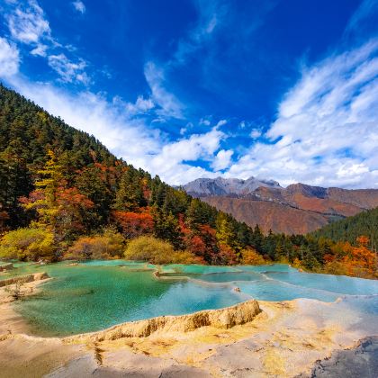 九寨沟+黄龙风景名胜区+莲宝叶则景区+若尔盖+花湖7日6晚跟团游 九寨沟+黄龙风景名胜区+莲宝叶则景区+若尔盖+花湖7日6晚跟团游