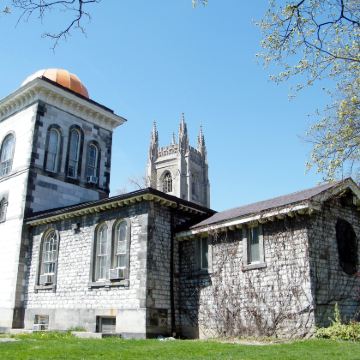 加拿大多伦多+渥太华+魁北克城+蒙特利尔+温哥华8日7晚拼小团 加拿大多伦多+渥太华+魁北克城+蒙特利尔+温哥华8日7晚拼小团