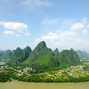 贵州+桂林9日8晚跟团游 贵州+桂林9日8晚跟团游