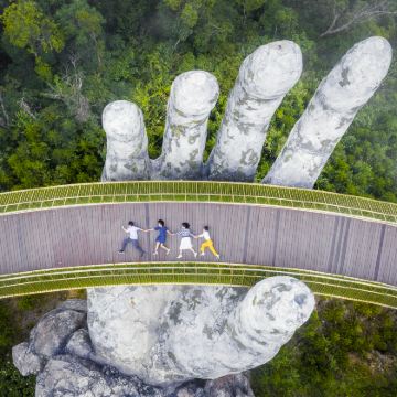 越南河内+岘港+顺化+会安+胡志明市10日9晚拼小团 越南河内+岘港+顺化+会安+胡志明市10日9晚拼小团