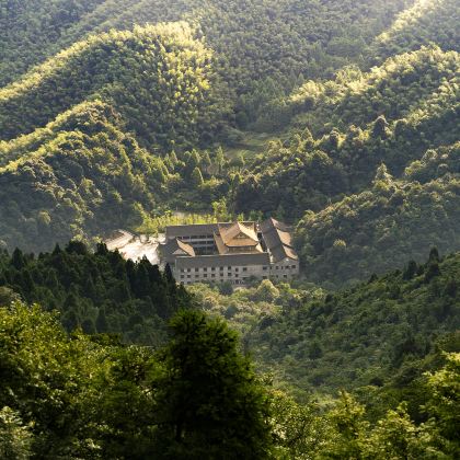 长沙+韶山+衡山4日3晚跟团游 长沙+韶山+衡山4日3晚跟团游