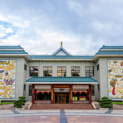 潍坊十笏园+风筝博物馆+坊茨小镇+杨家埠一日包车 上门接送 潍坊十笏园+风筝博物馆+坊茨小镇+杨家埠一日包车 上门接送