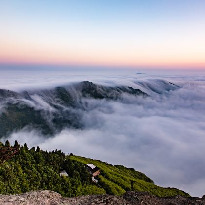 衡阳+南岳衡山风景名胜区+南岳大庙+石鼓书院+洪江古商城+黔阳古城+怀化大峡谷+榆树湾6日5晚私家团 衡阳+南岳衡山风景名胜区+南岳大庙+石鼓书院+洪江古商城+黔阳古城+怀化大峡谷+榆树湾6日5晚私家团
