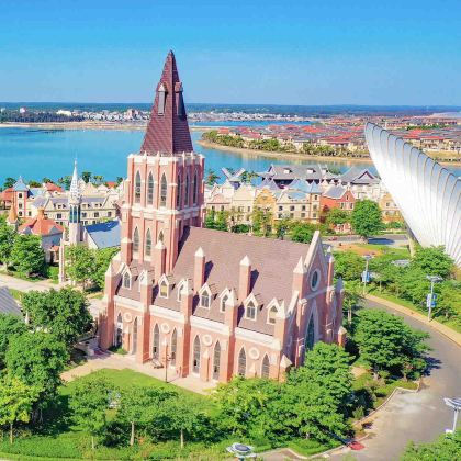 三亚+儋州+海口+琼海+万宁+陵水6日5晚跟团游 三亚+儋州+海口+琼海+万宁+陵水6日5晚跟团游