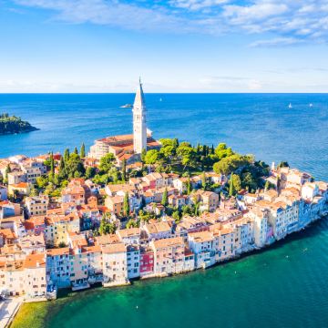 克罗地亚萨格勒布+罗维尼+奥帕蒂亚+普利特维采湖群国家公园+特罗吉尔+杜布罗夫尼克+斯普利特10日8晚私家团 克罗地亚萨格勒布+罗维尼+奥帕蒂亚+普利特维采湖群国家公园+特罗吉尔+杜布罗夫尼克+斯普利特10日8晚私家团