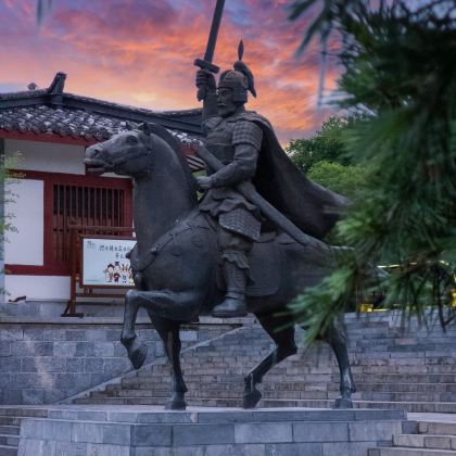 徐州+龟山汉墓+宝莲寺+徐州汉文化景区+台儿庄古城4日3晚私家团 徐州+龟山汉墓+宝莲寺+徐州汉文化景区+台儿庄古城4日3晚私家团