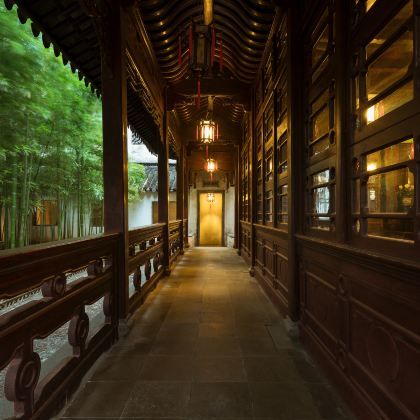 杭州雷峰塔+乌镇西栅+苏州3日2晚跟团游 杭州雷峰塔+乌镇西栅+苏州3日2晚跟团游
