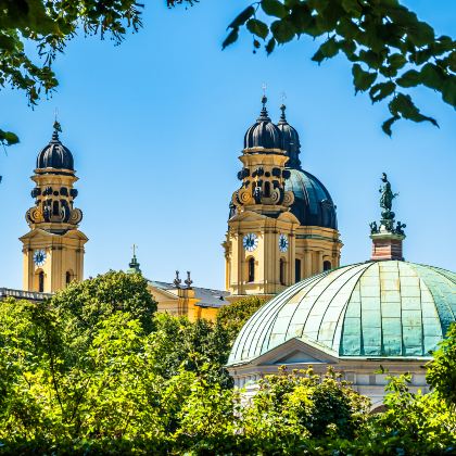 德国10日8晚私家团 德国10日8晚私家团