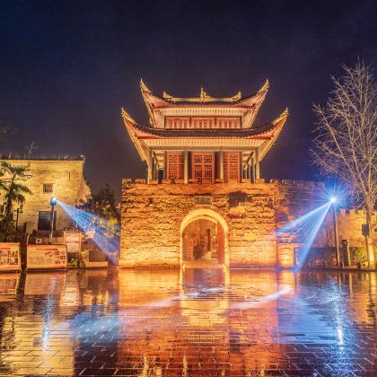 怀化+黔阳古城+洪江古商城+怀化大峡谷+芷江天后宫+龙津风雨桥+飞虎队纪念馆+天门山索道+天门山国家森林公园7日6晚私家团 怀化+黔阳古城+洪江古商城+怀化大峡谷+芷江天后宫+龙津风雨桥+飞虎队纪念馆+天门山索道+天门山国家森林公园7日6晚私家团