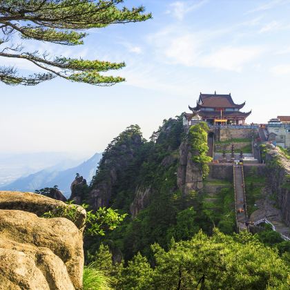 安徽黄山+黄山风景区+婺源篁岭+西递+宏村景区+九华山6日5晚跟团游 安徽黄山+黄山风景区+婺源篁岭+西递+宏村景区+九华山6日5晚跟团游