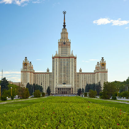 俄罗斯莫斯科+莫斯科大学+麻雀山+莫斯科国立大马戏团一日游
