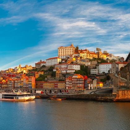 西班牙+葡萄牙13日跟团游 西班牙+葡萄牙13日跟团游