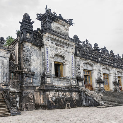 越南岘港+顺化皇城+天姥寺+顺化皇陵墓群一日游