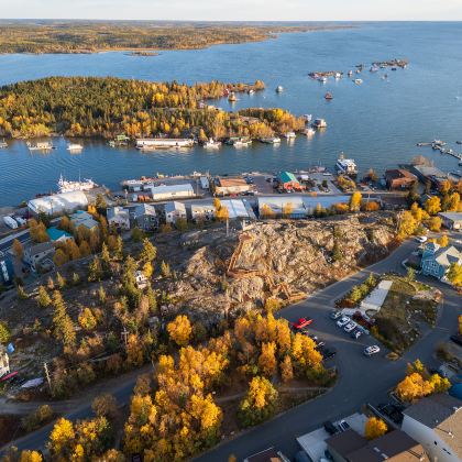 加拿大耶洛奈夫5日4晚跟团游 加拿大耶洛奈夫5日4晚跟团游