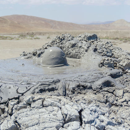 阿塞拜疆巴库+Mud Volcanoes一日游 阿塞拜疆巴库+Mud Volcanoes一日游