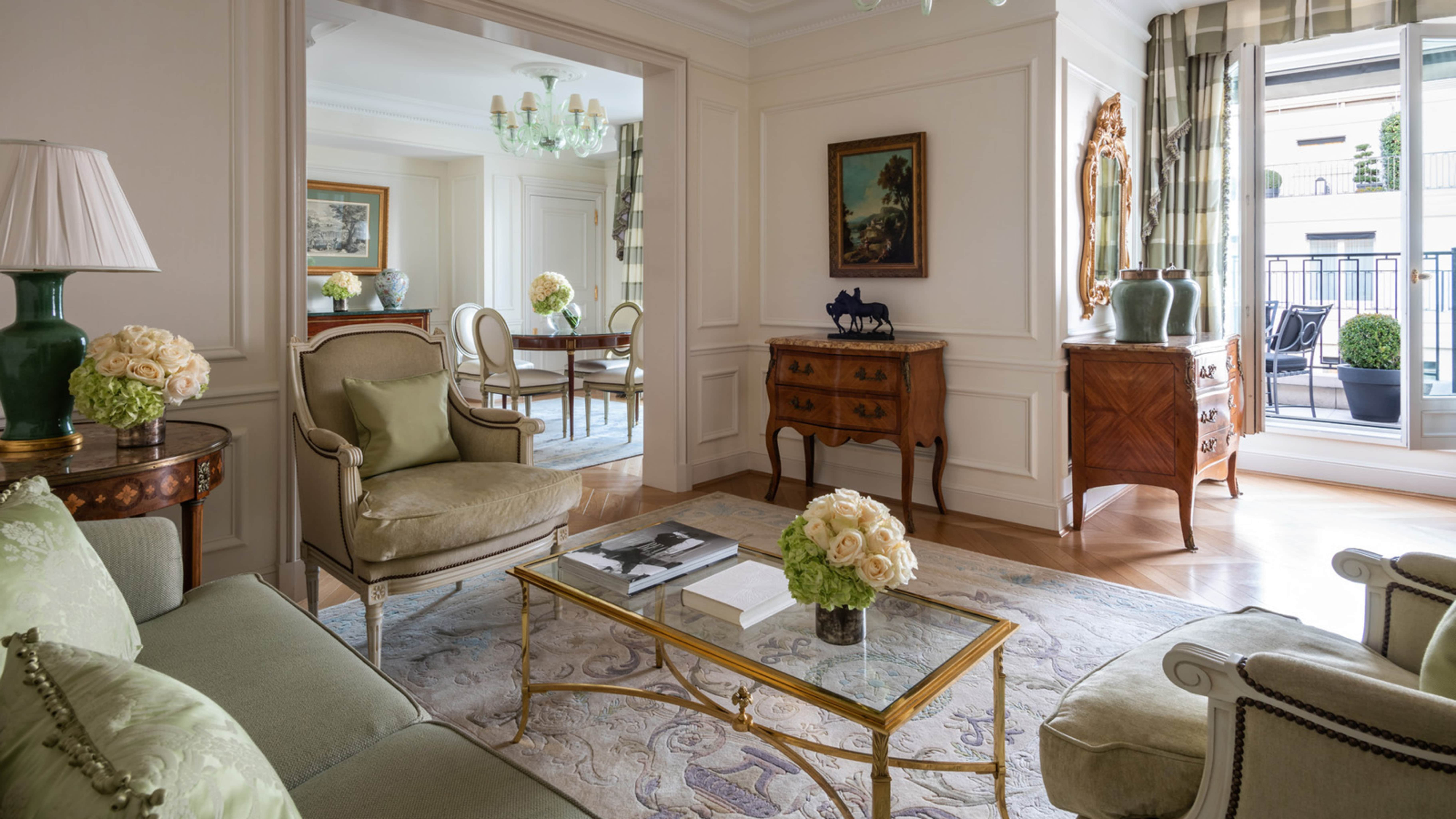 Four Seasons Hotel George V Paris, Paris – Updated 2023 Prices