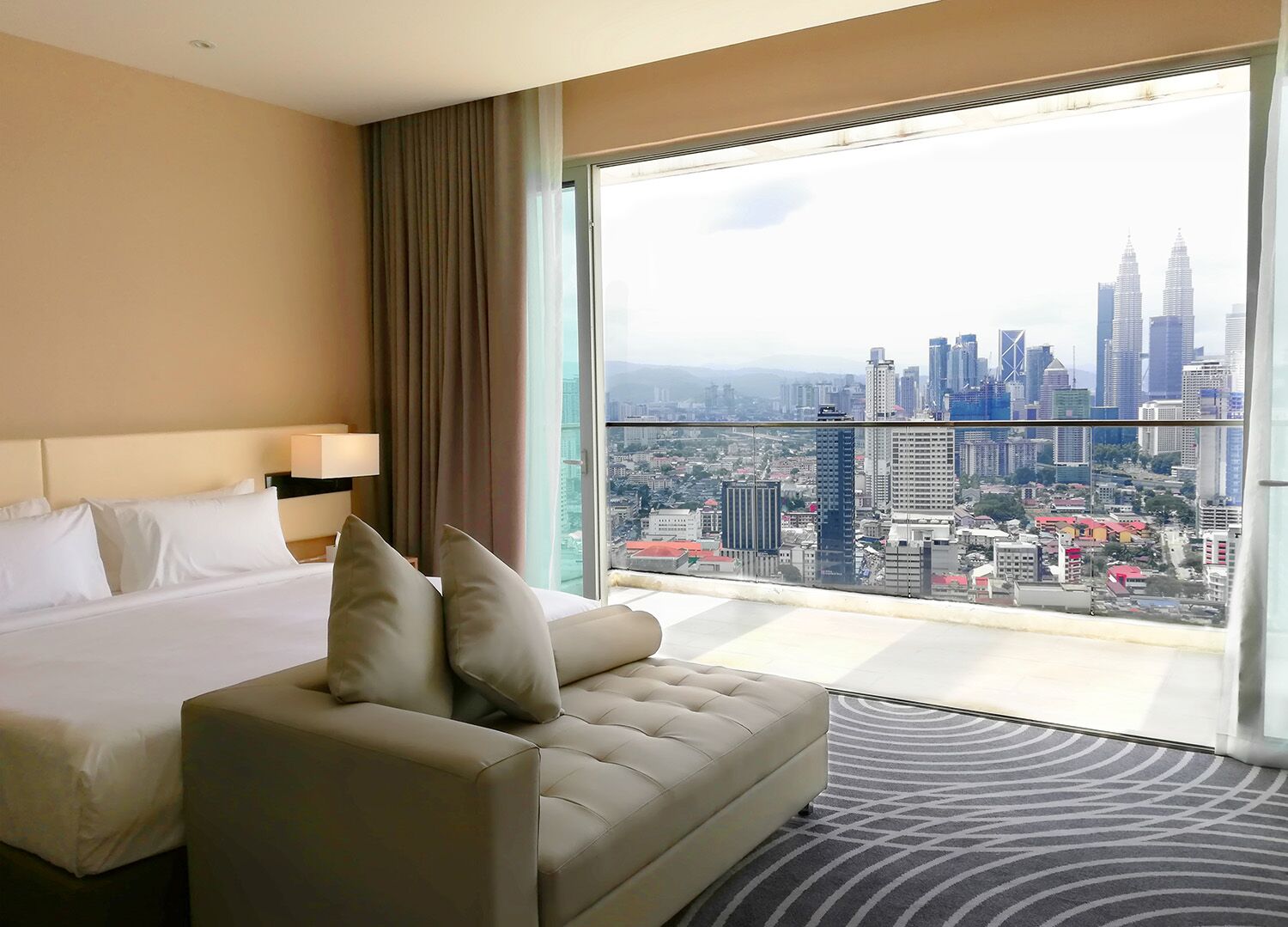 Regalia Residence-Kuala Lumpur Updated 2023 Room Price-Reviews & Deals |  Trip.com