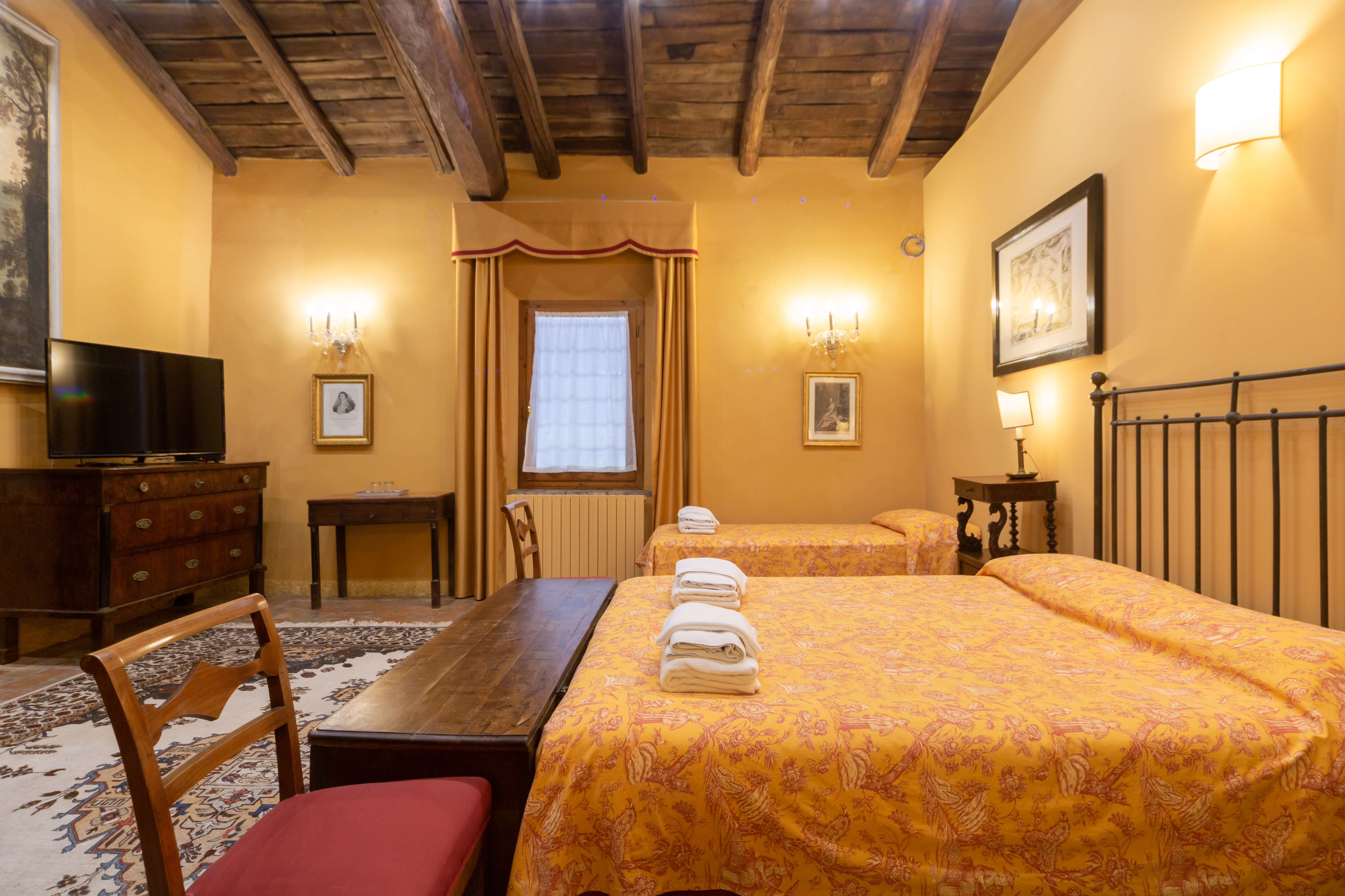 Ca' Palazzo Malvasia - BolognaRooms-Metropolitan City of Bologna Updated  2023 Room Price-Reviews & Deals | Trip.com
