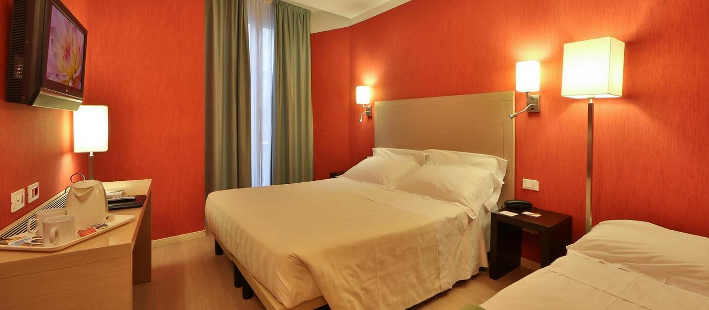 Best Western Porto Antico-Genoa Updated 2023 Room Price-Reviews & Deals |  Trip.com