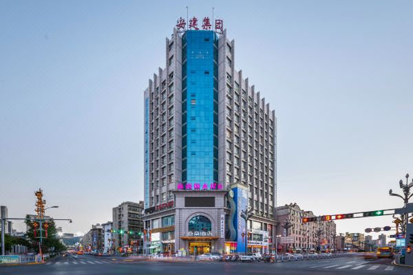 安康文昌路亚朵酒店