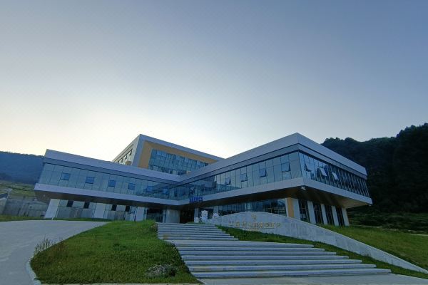 中国,四川,石棉,王岗坪乡新桥村7组107号显示地图 开业:20212021-09