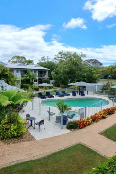 Noosa River Retreat Apartments - Perfect for Couples & Business Travel