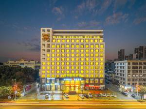 湛江华德力雍景城附近四星级酒店