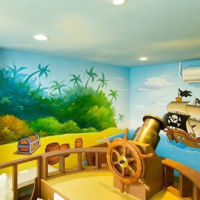 Treasure Island Quadruple Room