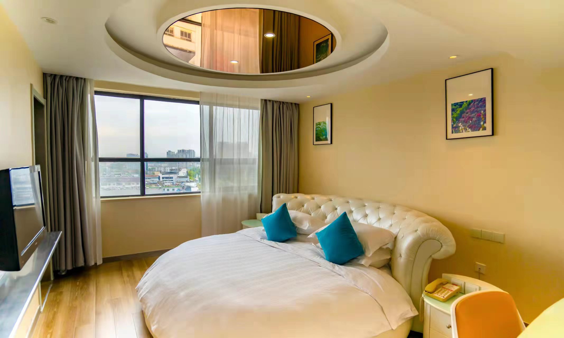 Tian Xian Pei Holiday Hotel-Qianshan Updated 2023 Room Price-Reviews &  Deals | Trip.com