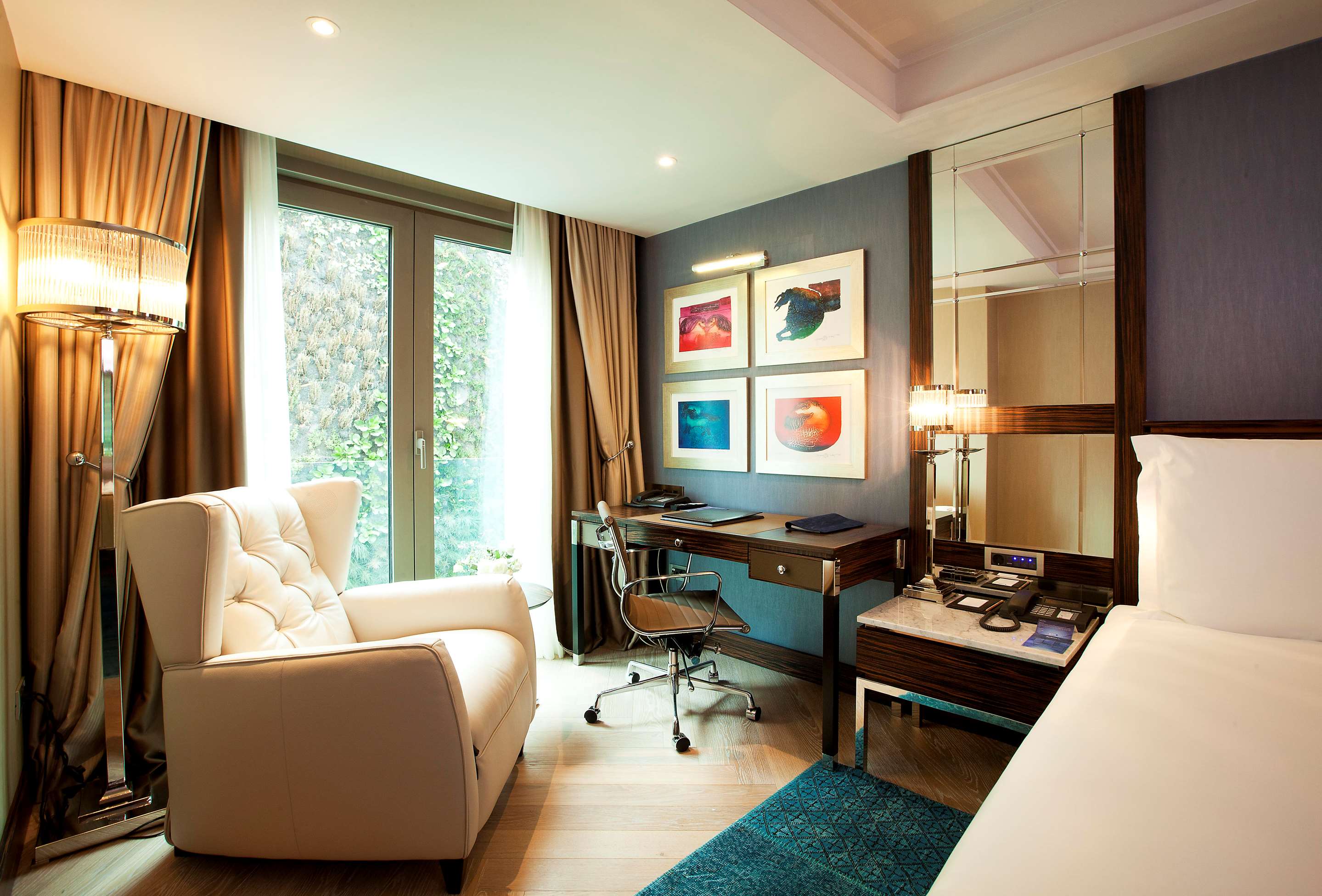 Radisson Blu Hotel, Istanbul Pera-Beyoglu Updated 2023 Room Price-Reviews &  Deals | Trip.com